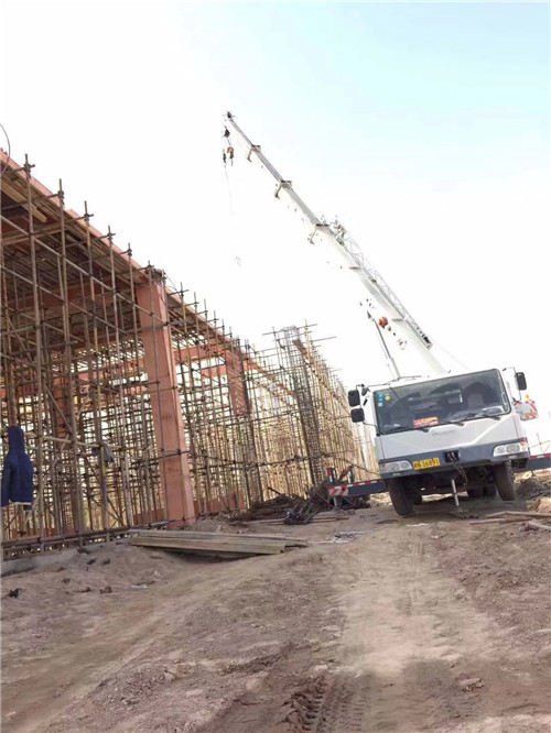 沾化区25 吨、50 吨吊车怎么选？多大重量 / 半径适合对应车型？